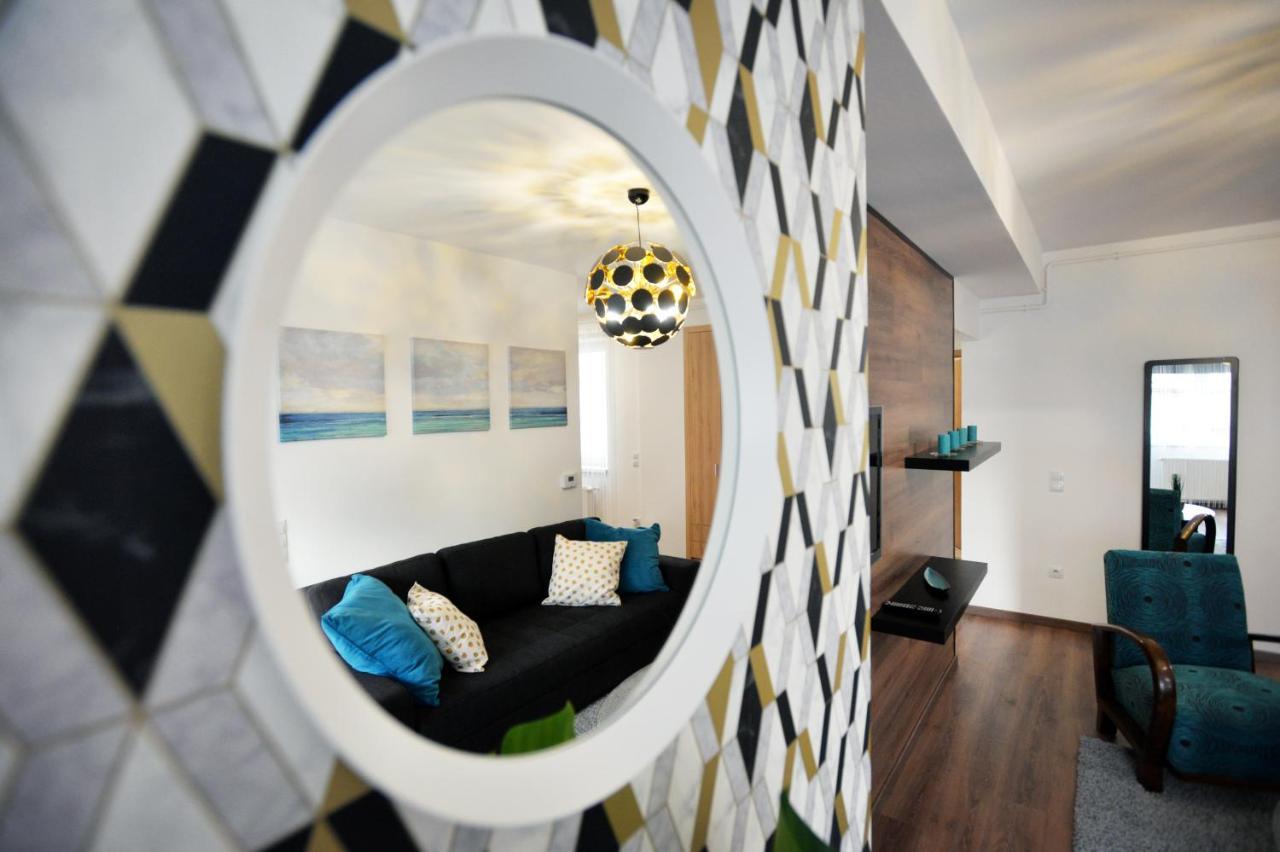 One Luxury Suites Eger Exterior photo